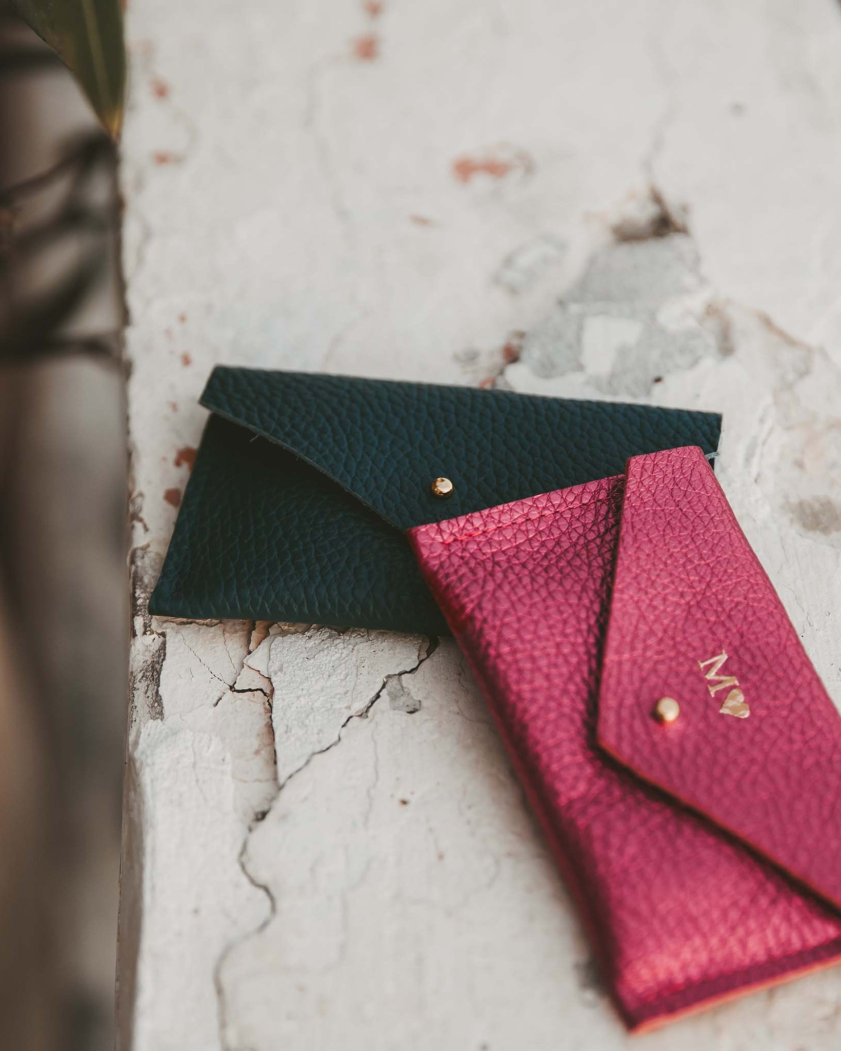 Personalised leather metallic rose card holder.