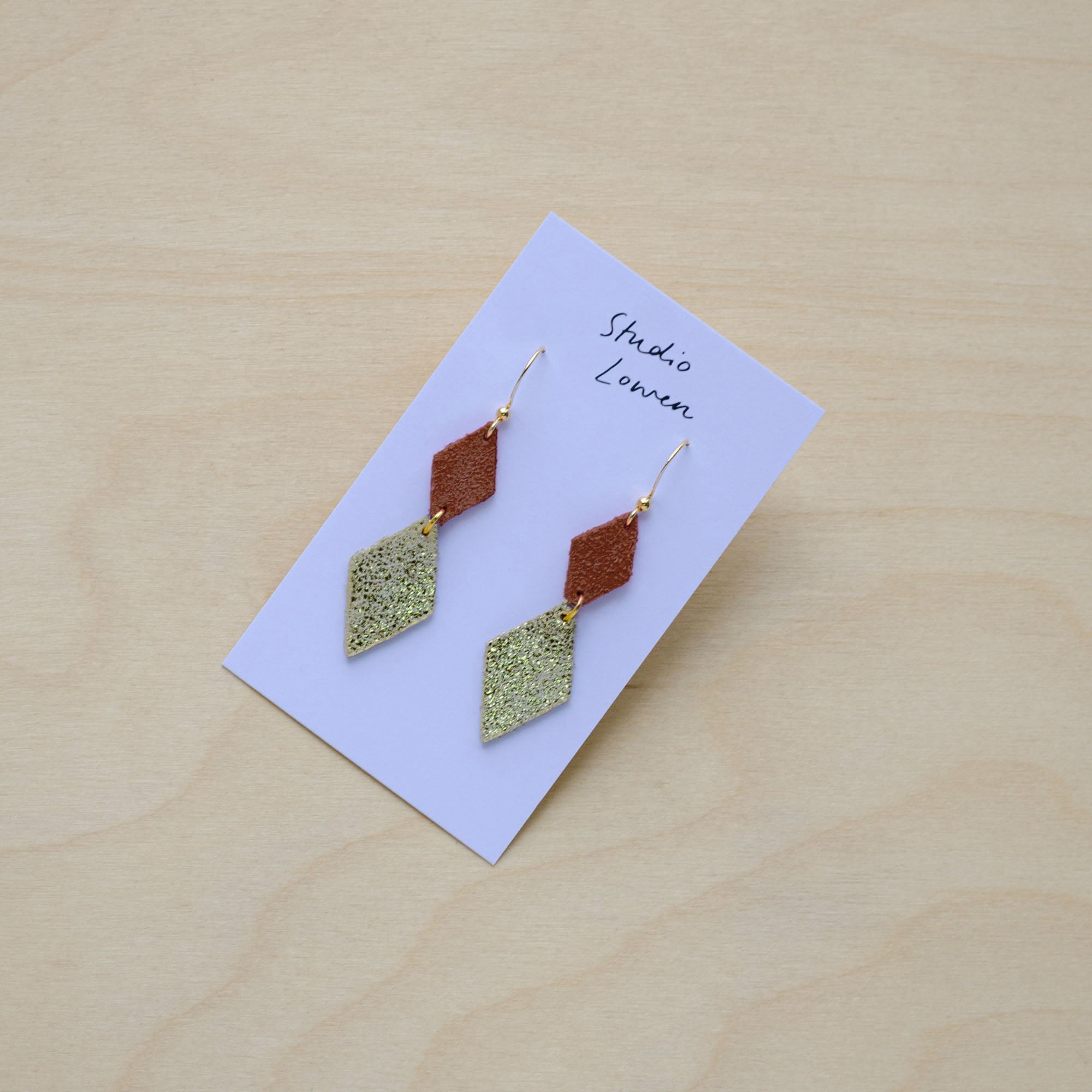 Sofie Dangle Earrings in Chestnut Brown