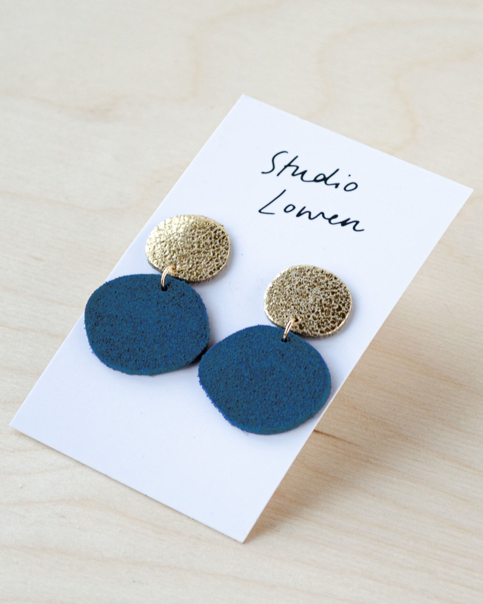 Bili Pop Earrings in Cobalt Blue
