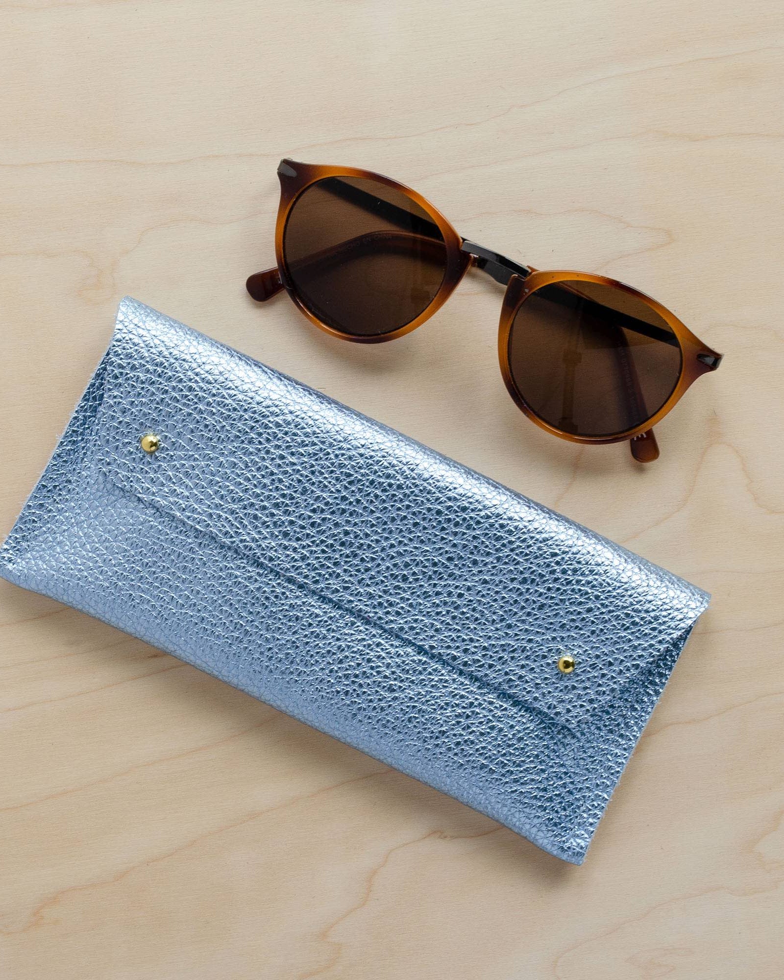 Double stud glasses case in Metallic Diamond Leather.