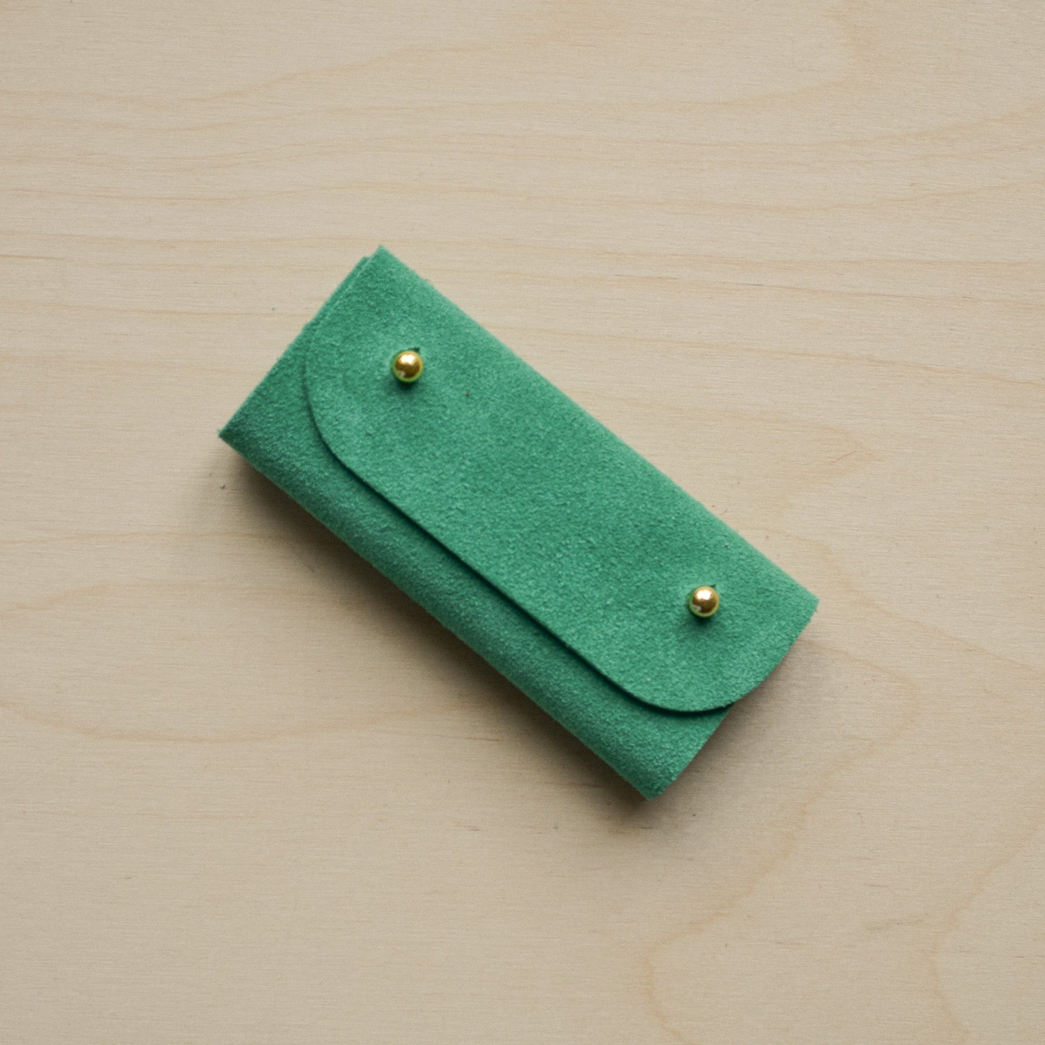 Jade green sewing needle case
