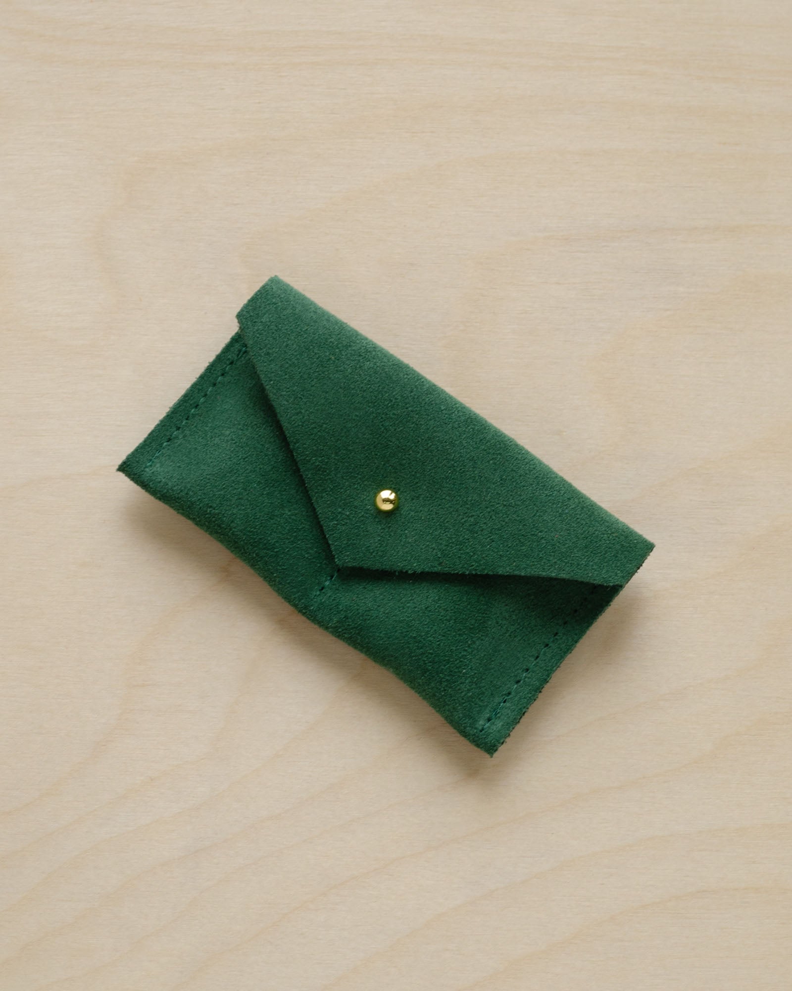 Closed couples ring pouch in moss green