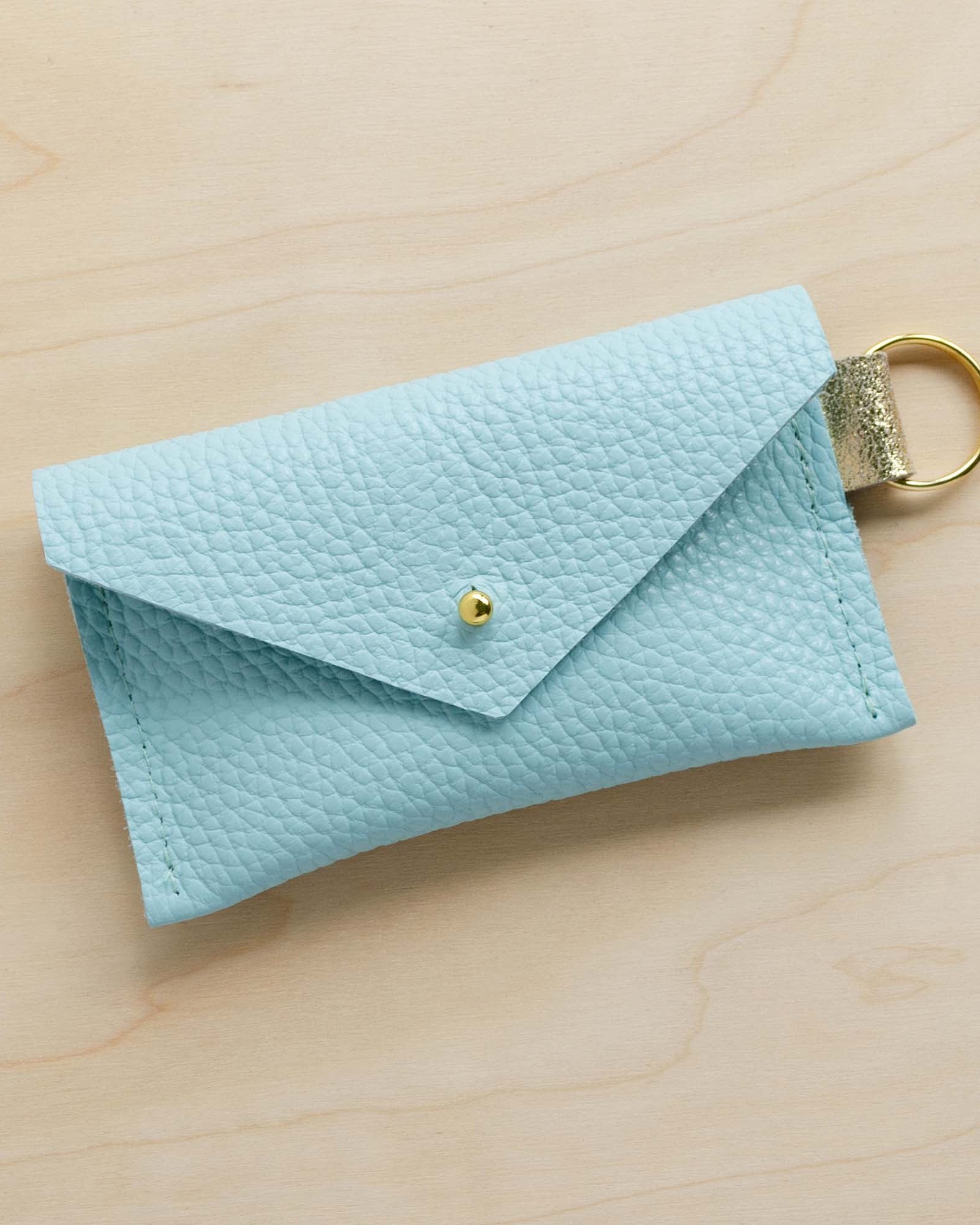 Seaglass leather keyring card holder.