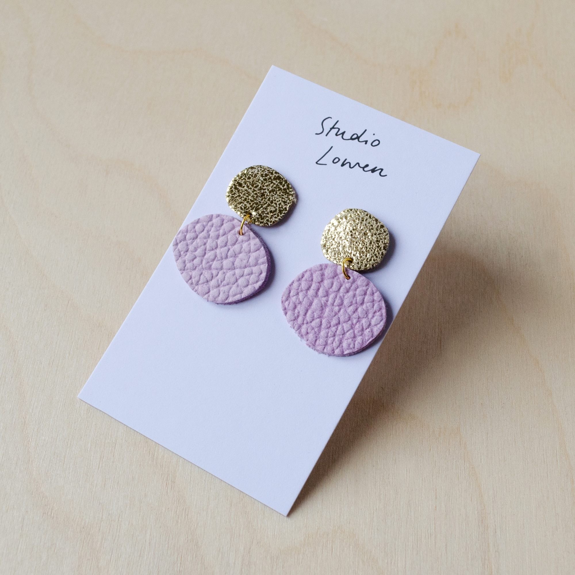 Bili Pop Earrings in Lilac leather