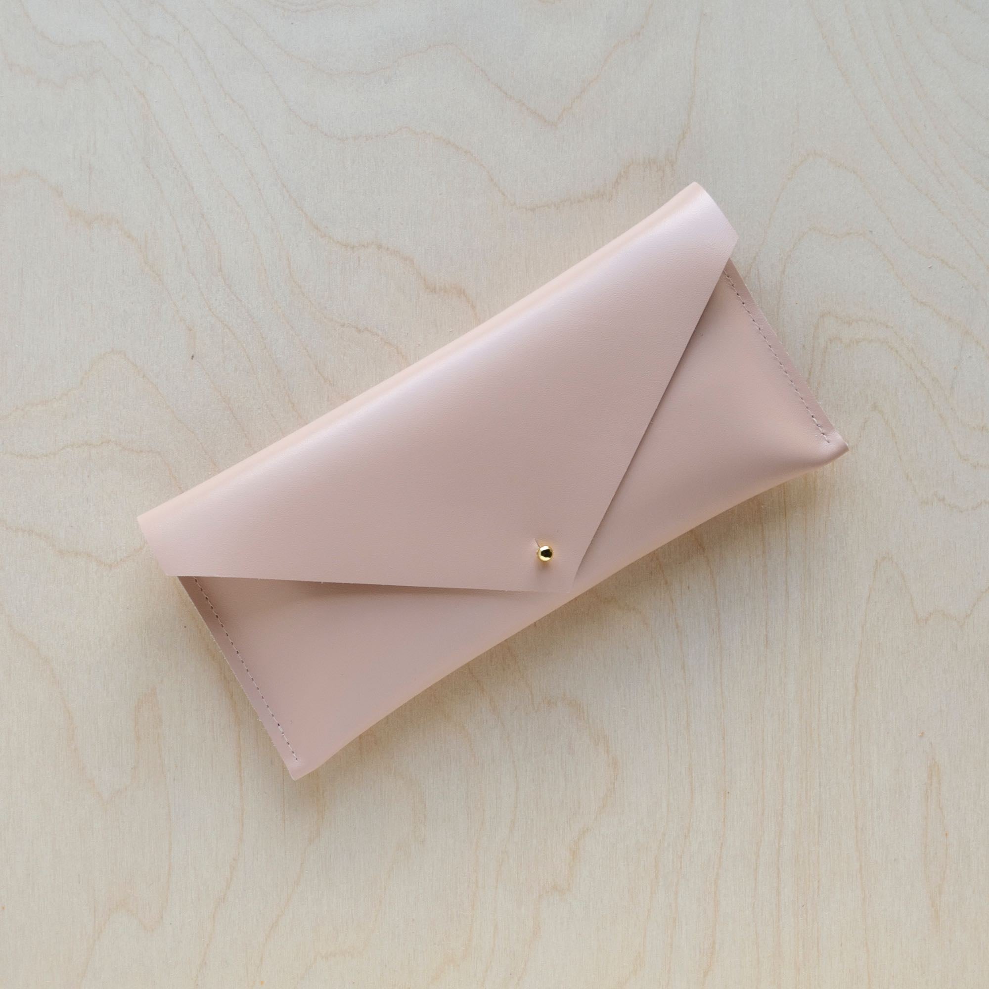 Botanical Recycled Leather Envelope Purse – Studio Lowen